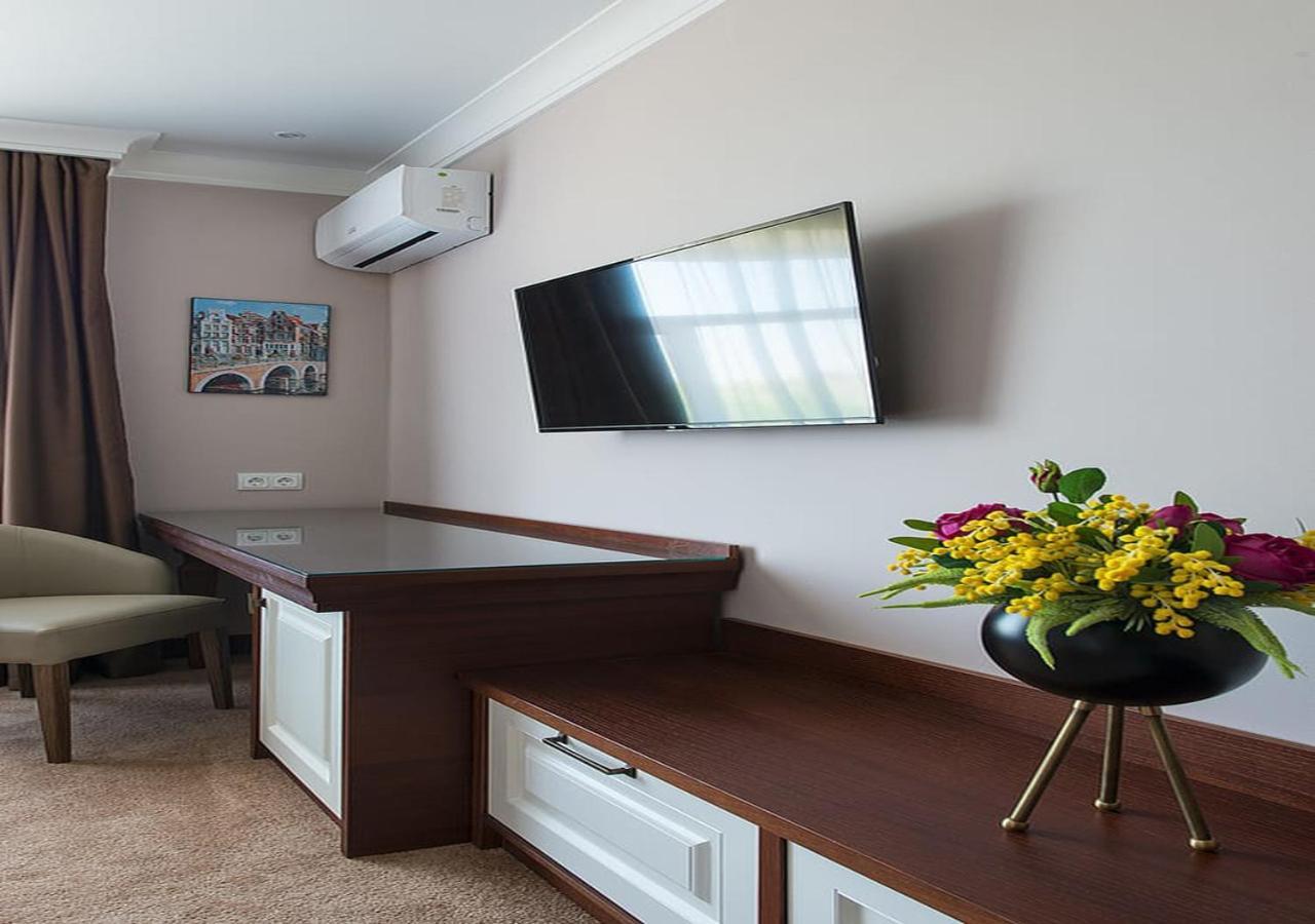 Boutique Hotel Kaspi Temirtau المظهر الخارجي الصورة