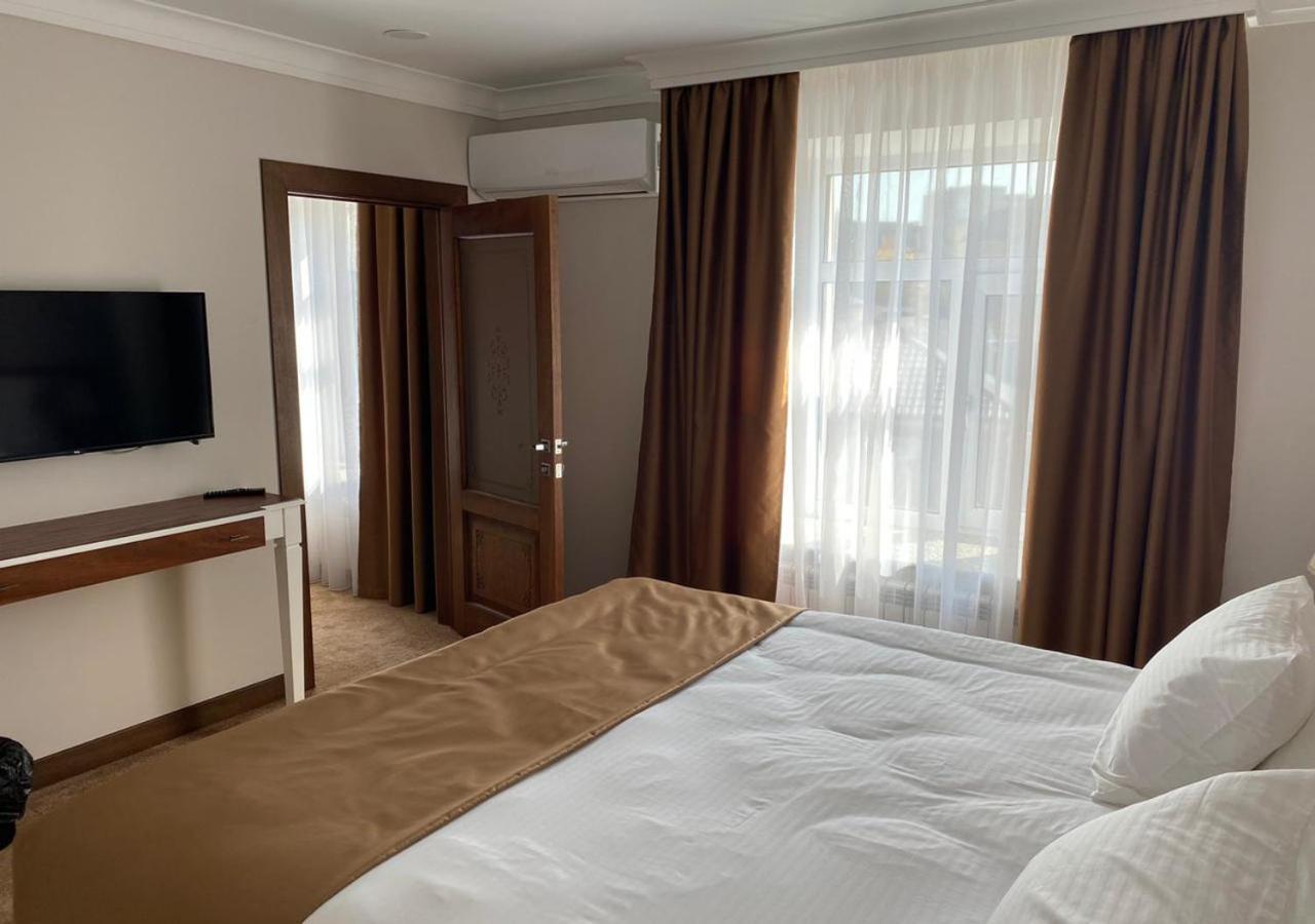 Boutique Hotel Kaspi Temirtau المظهر الخارجي الصورة